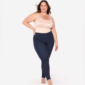 Ruby Ribbonn Jean Leggings Size Large